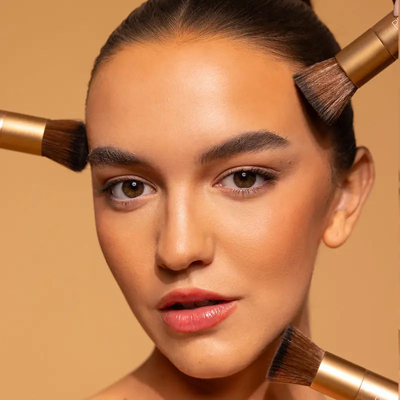 Face Perfecting Brush - PETA JANE
