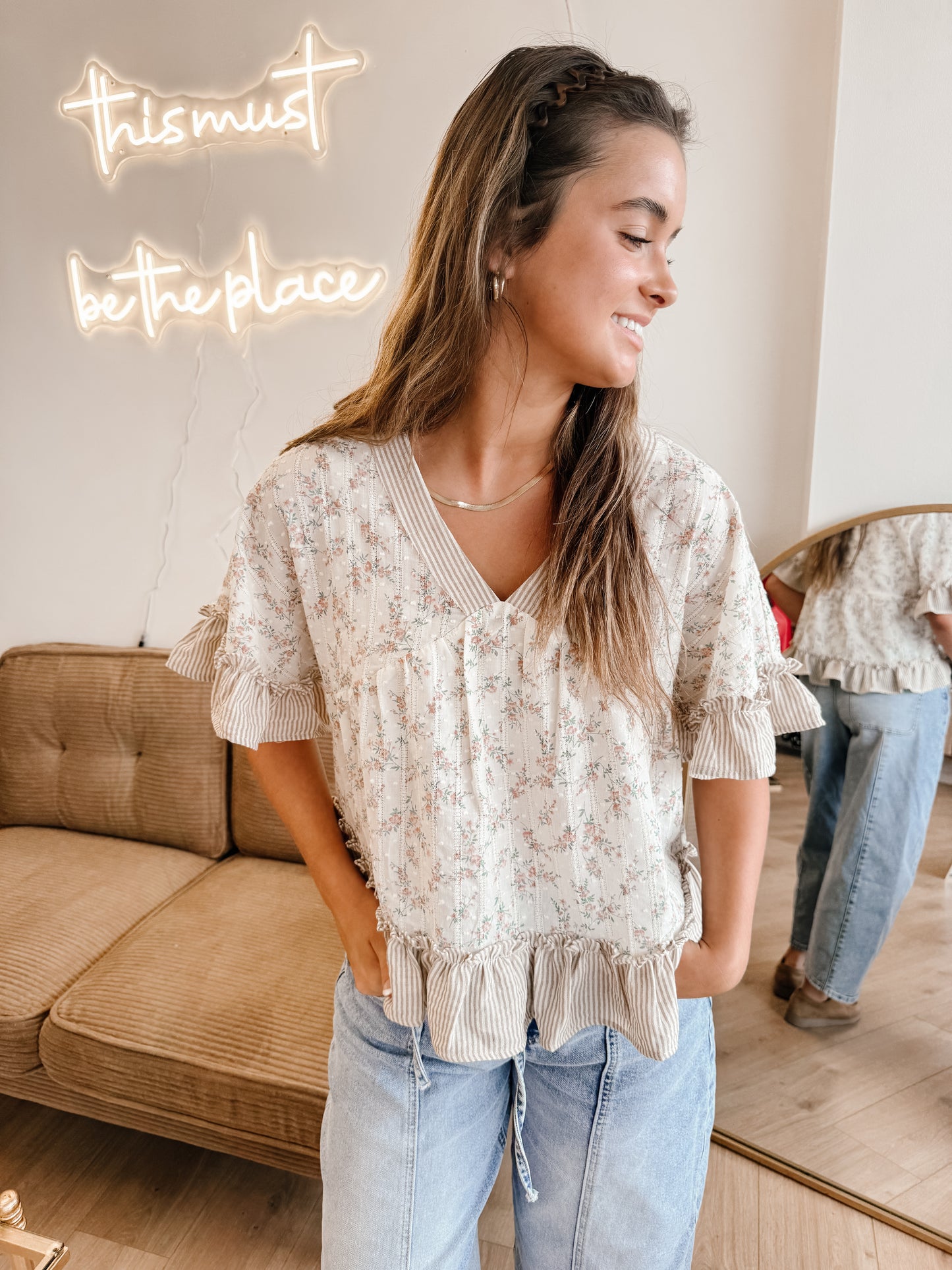 Floral Printed Ruffle Hem Blouse Top ( 2 colors )