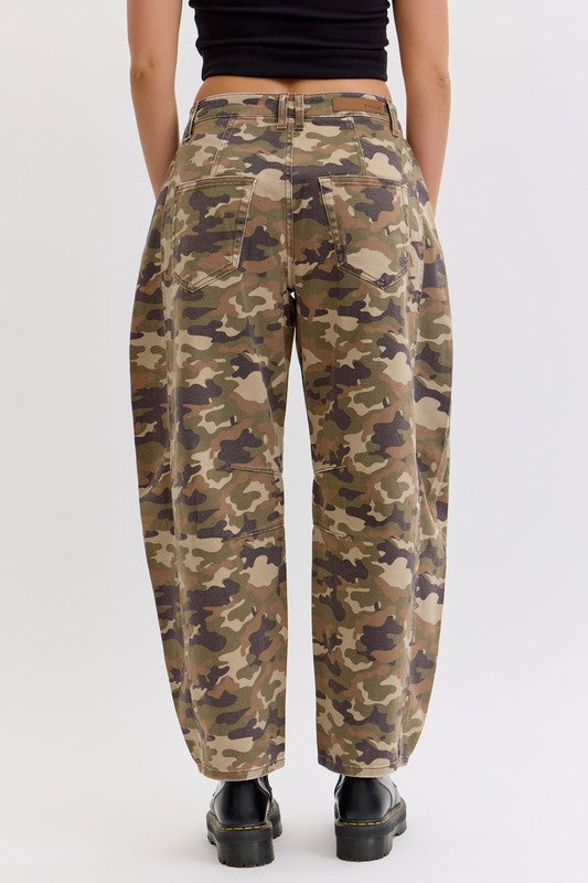 Camo Mid Waisted Barrel Leg