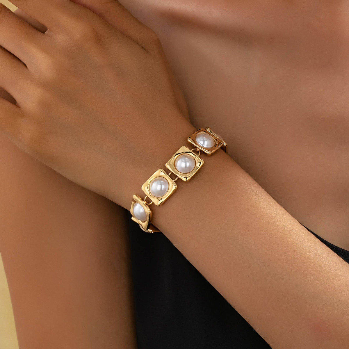 Pearl Square Bracelet