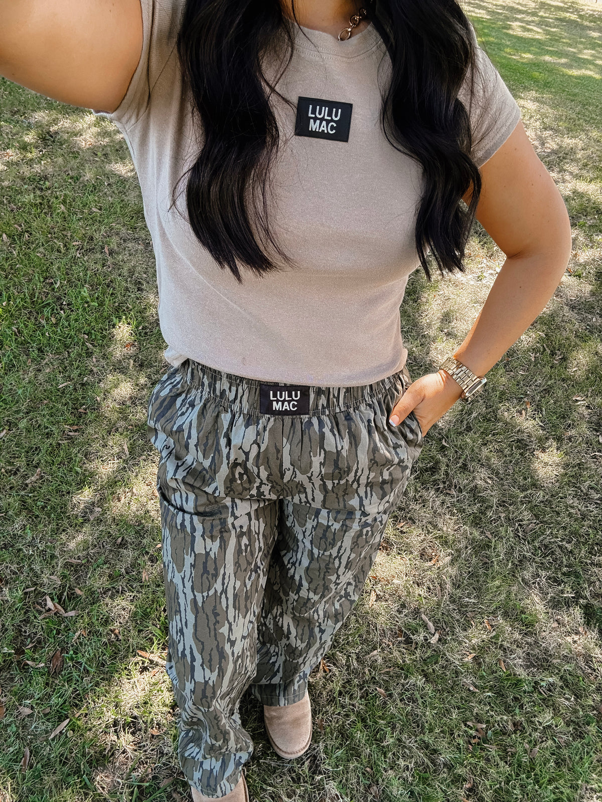 LULUMAC Baby Tee - Dk Taupe