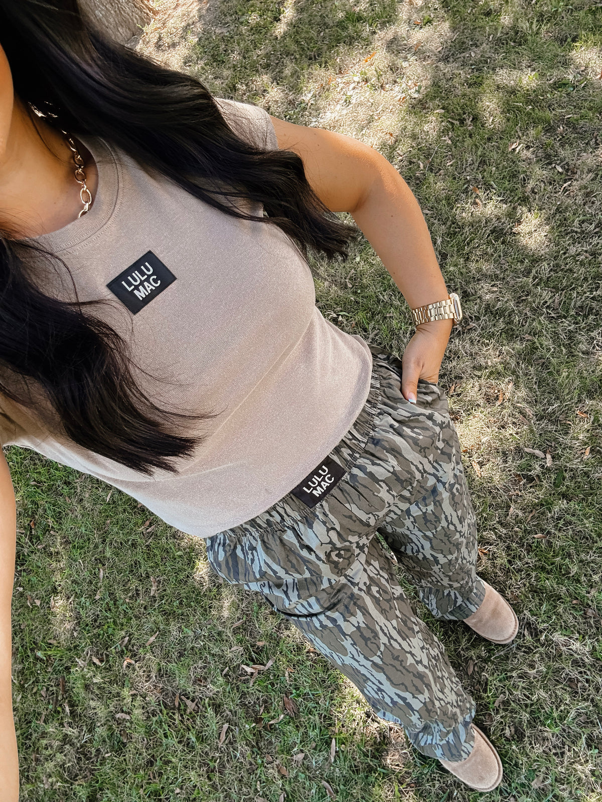 LULUMAC Baby Tee - Dk Taupe