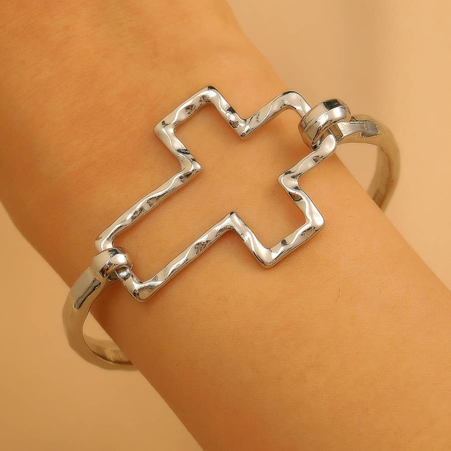 Hammered Open Cross Bangle (2 Colors)
