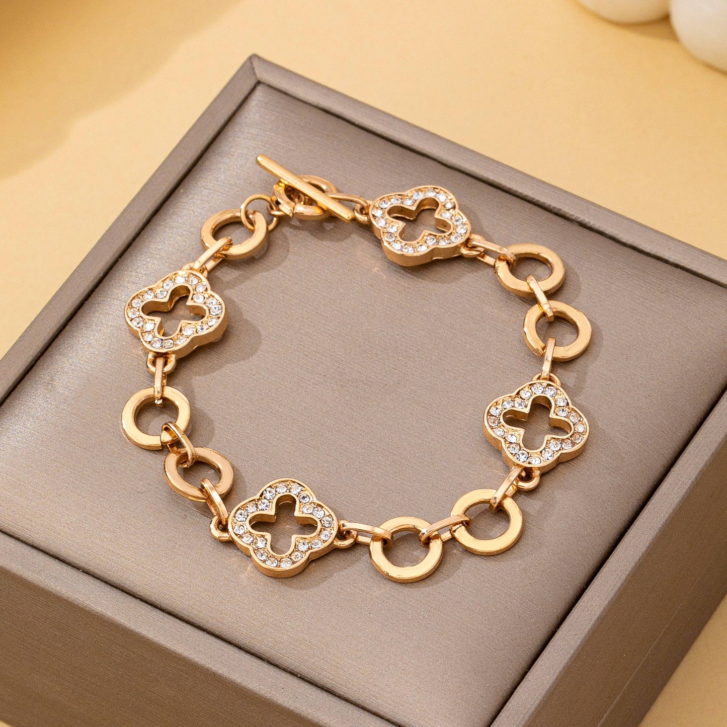 Crystal Clover Bracelet