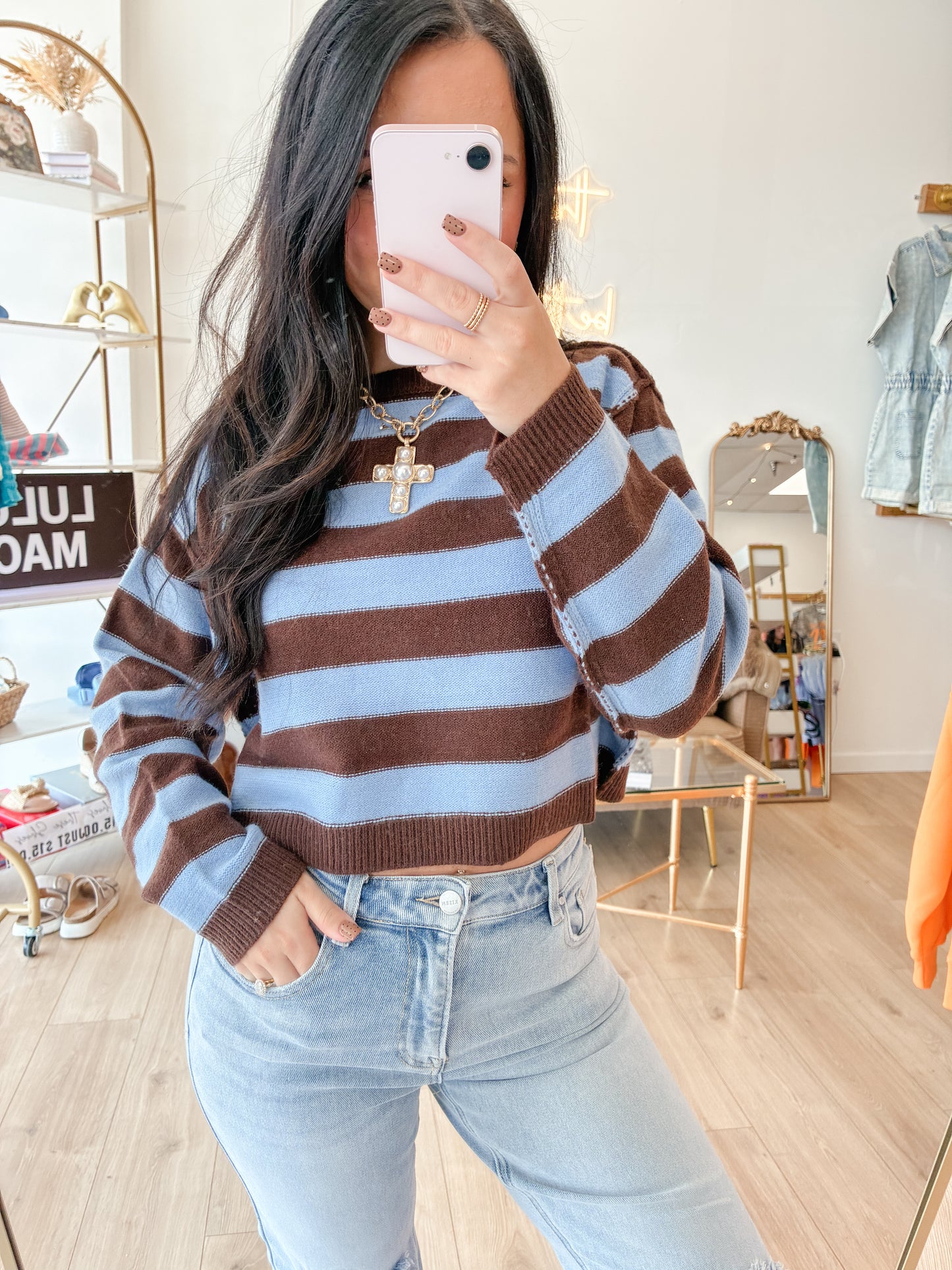 August Air Boat Neck Crop Sweater