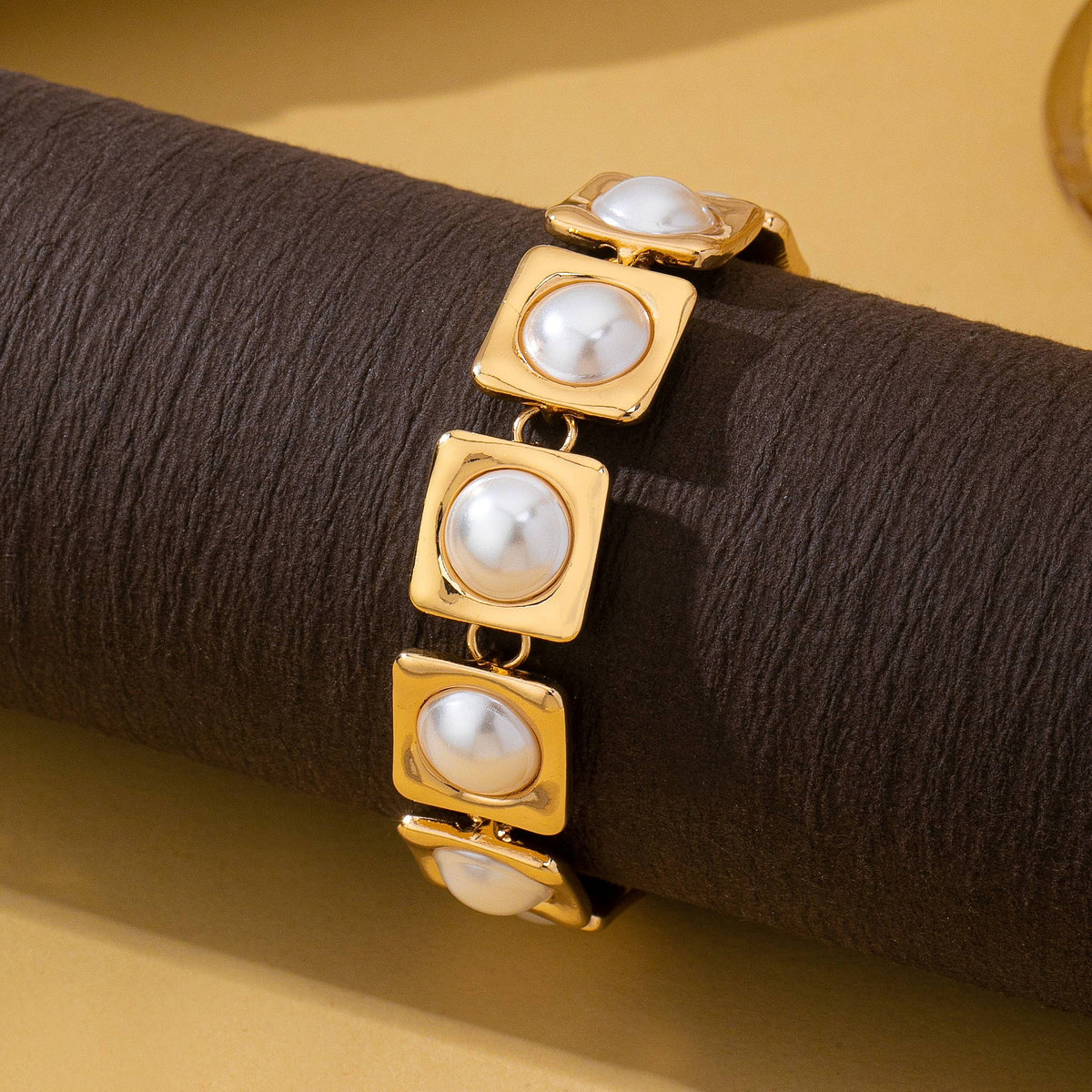 Pearl Square Bracelet