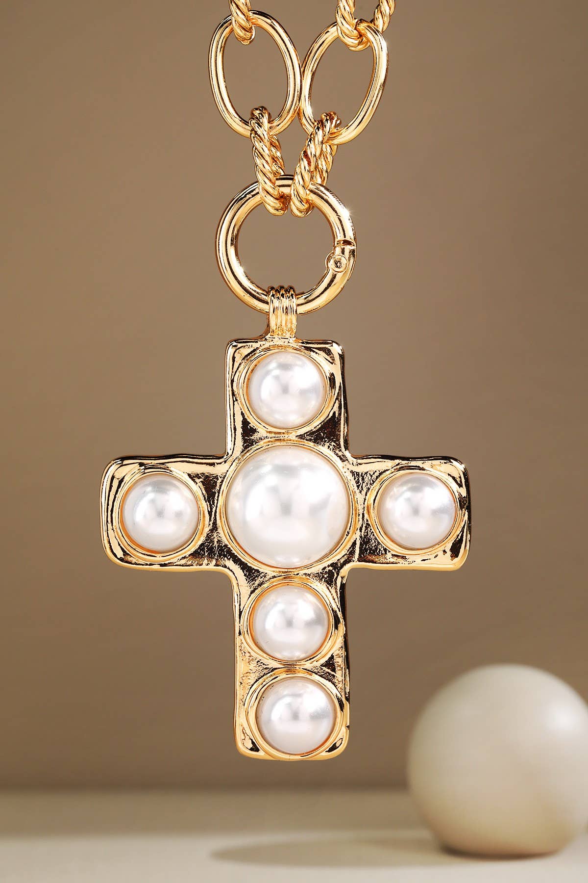 Chunky Peral Cross Necklace