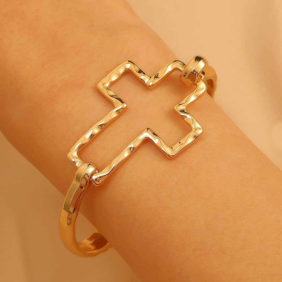 Hammered Open Cross Bangle (2 Colors)