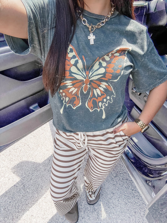 Fly Free Graphic Tee