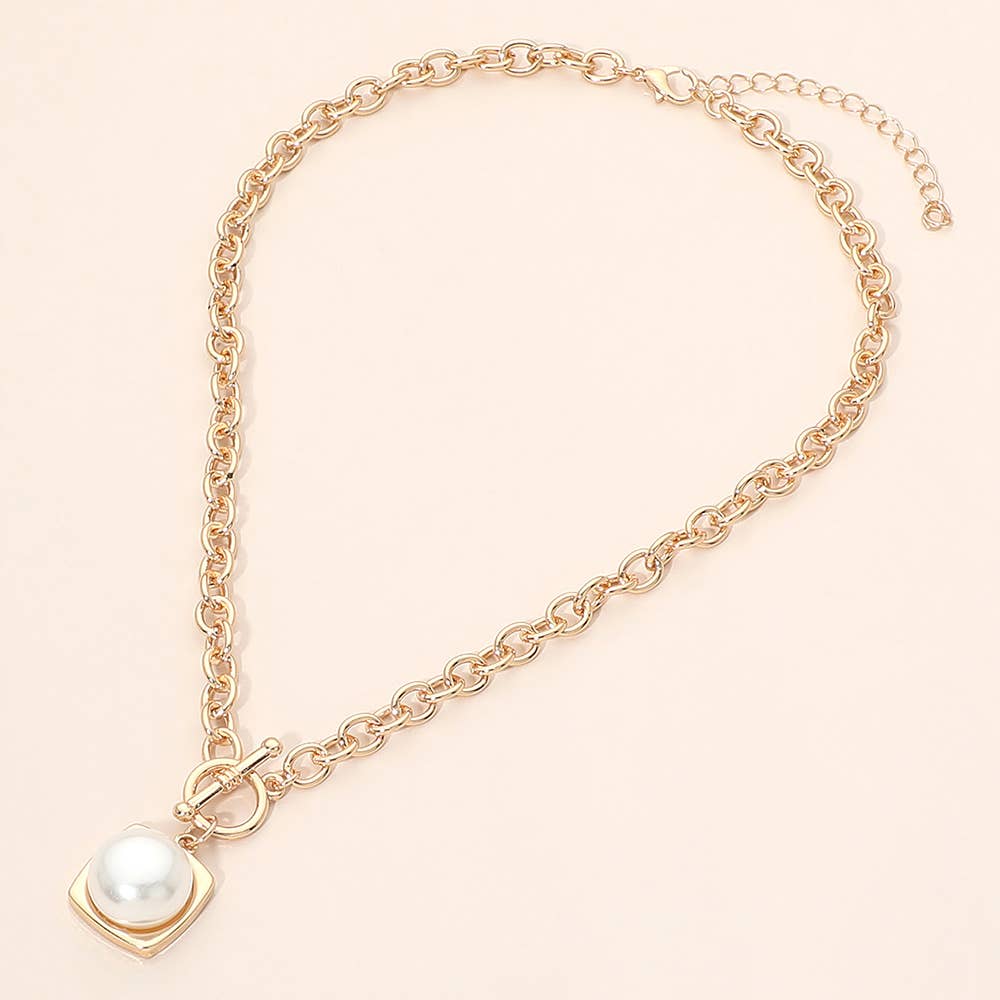 Stone Toggle Pendant Necklace