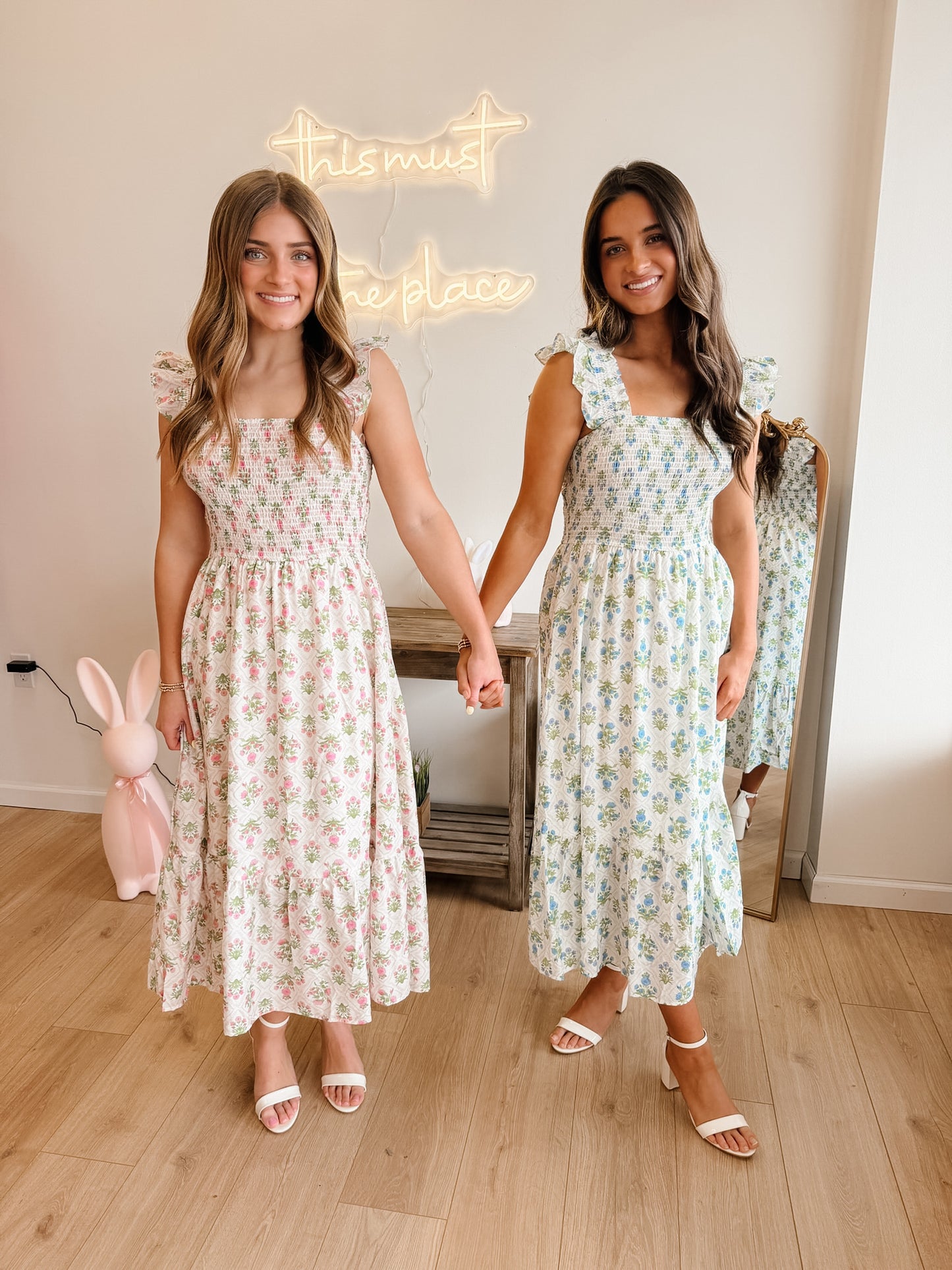 Mia Pink Midi Dress
