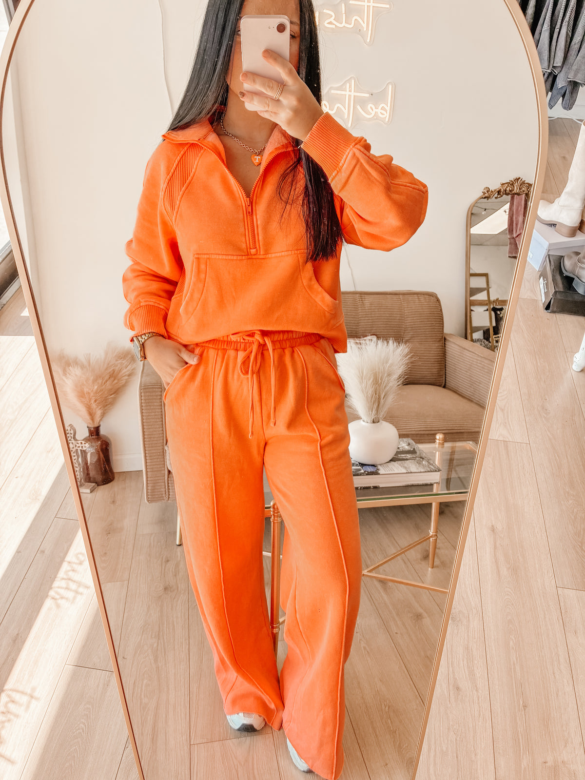 Pretty Pintuck Sweatpants - Orange