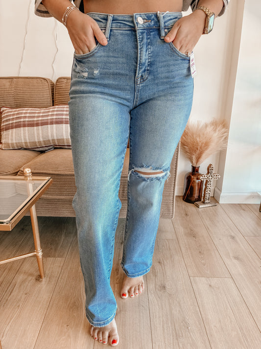 Nicole High Rise Ankle Jeans - RISEN