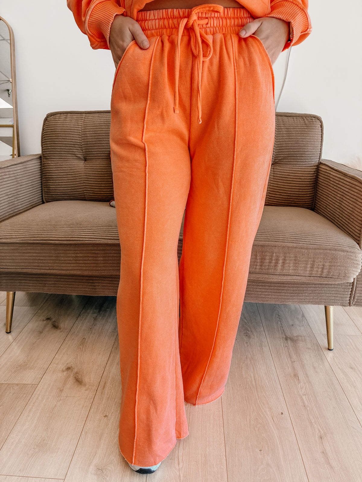 Pretty Pintuck Sweatpants - Orange