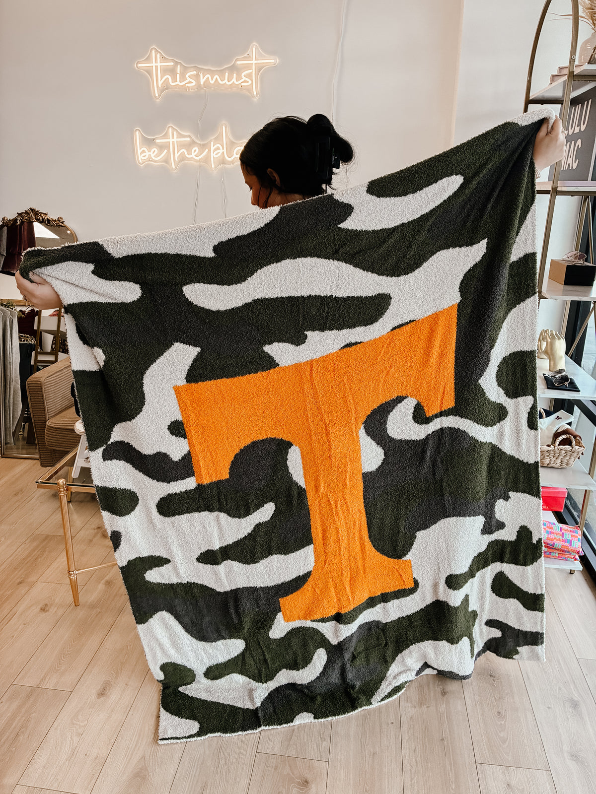 Volunteer Vibes Camo Luxury Blanket