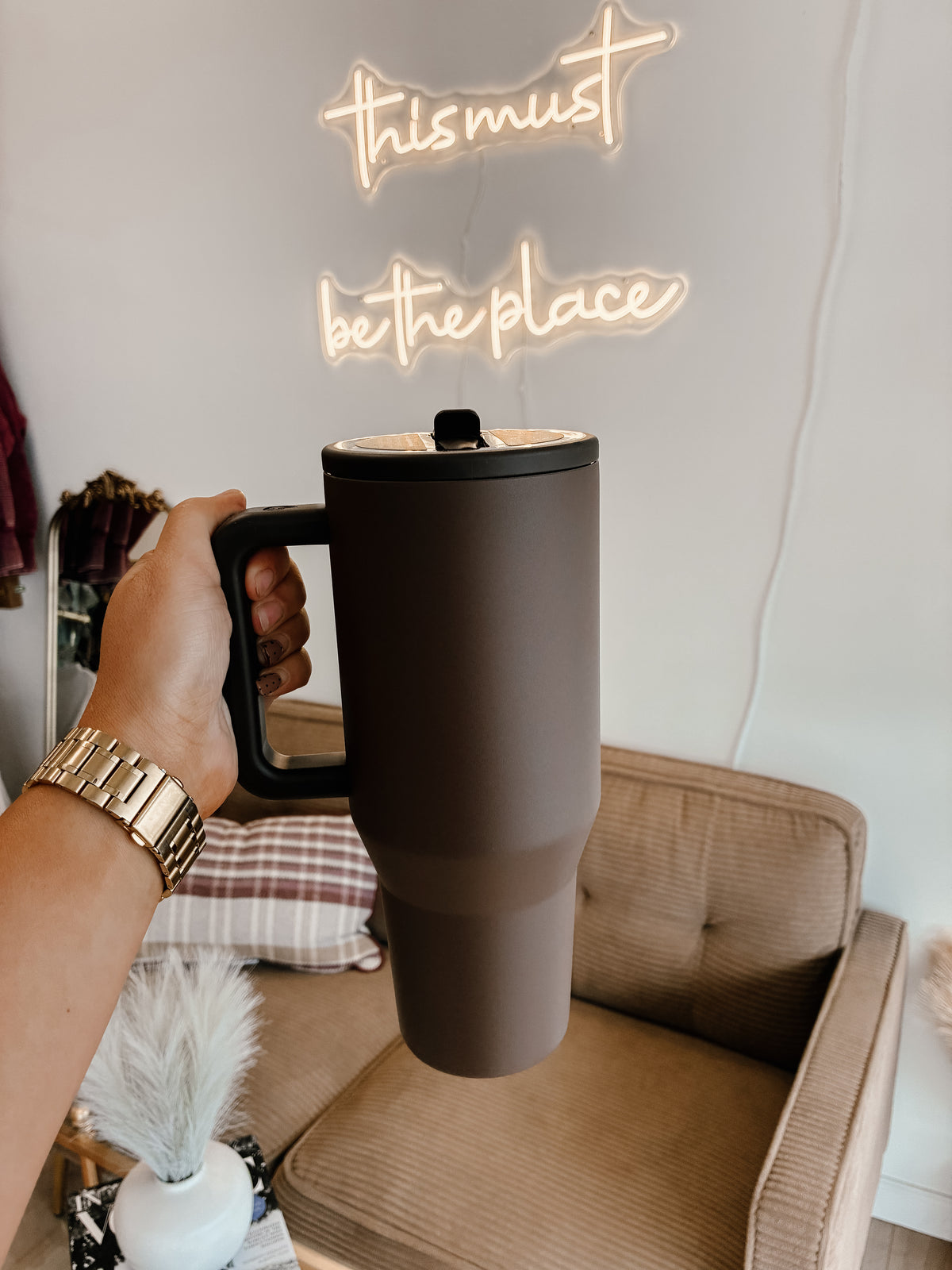 Chestnut 32oz HydroJug