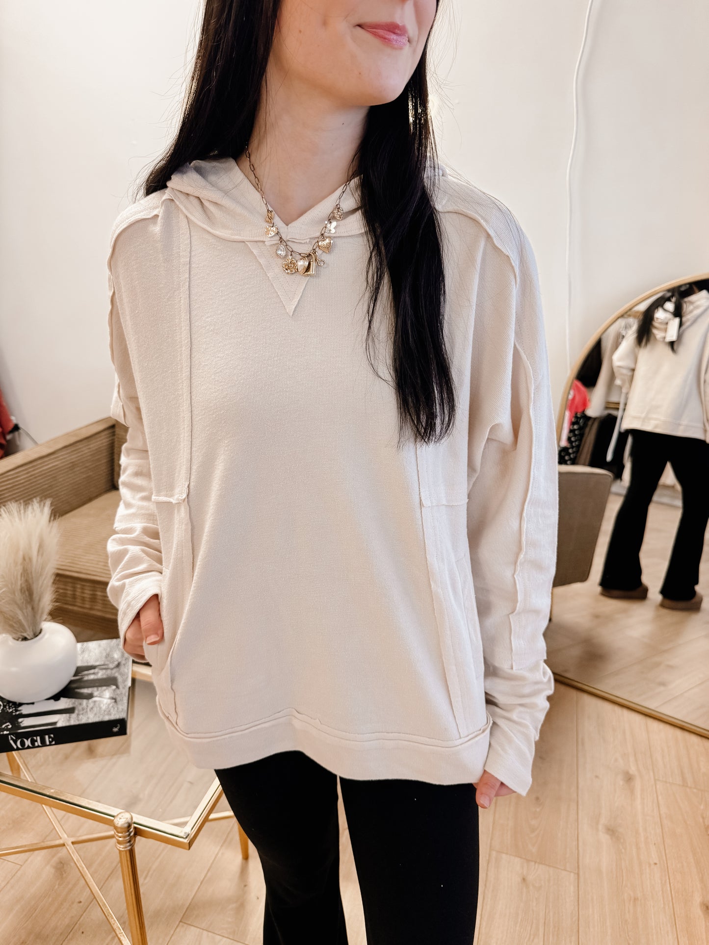 Raw Edge Cute Detail Hoodie Knit Top