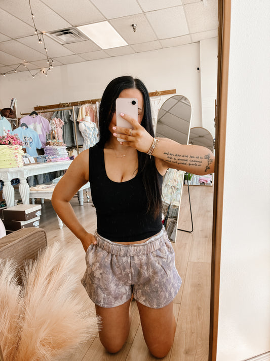 Fleece Shorts in Dark Camo