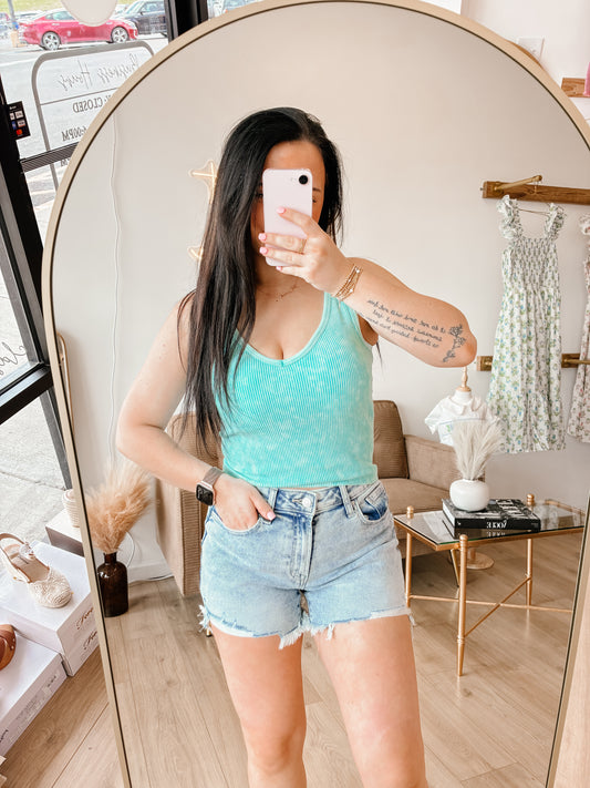 Stone Washed Ribbed Seamless Tank Top W Bra Pad