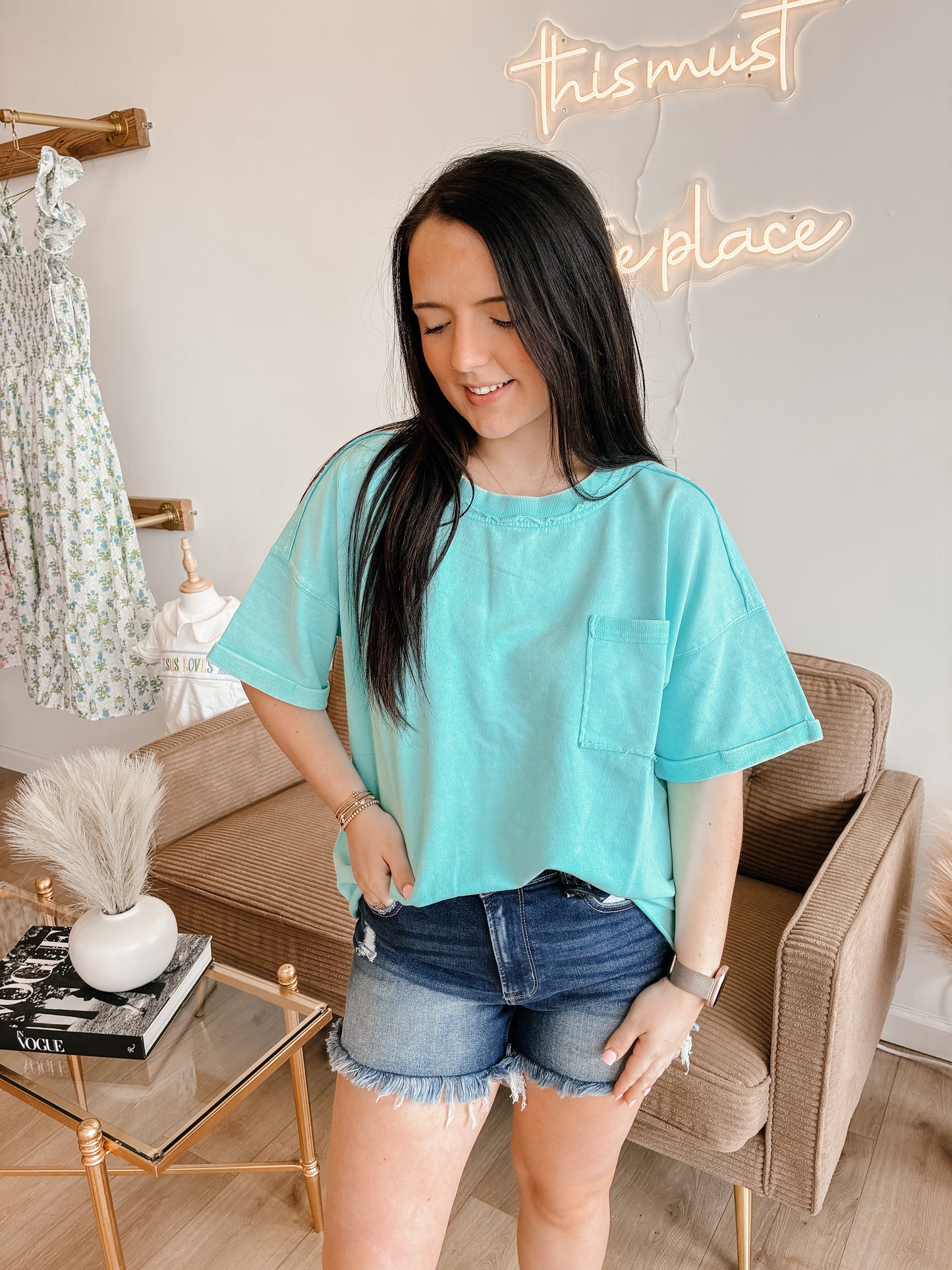 Raw Frayed Hem Ripped Denim Shorts