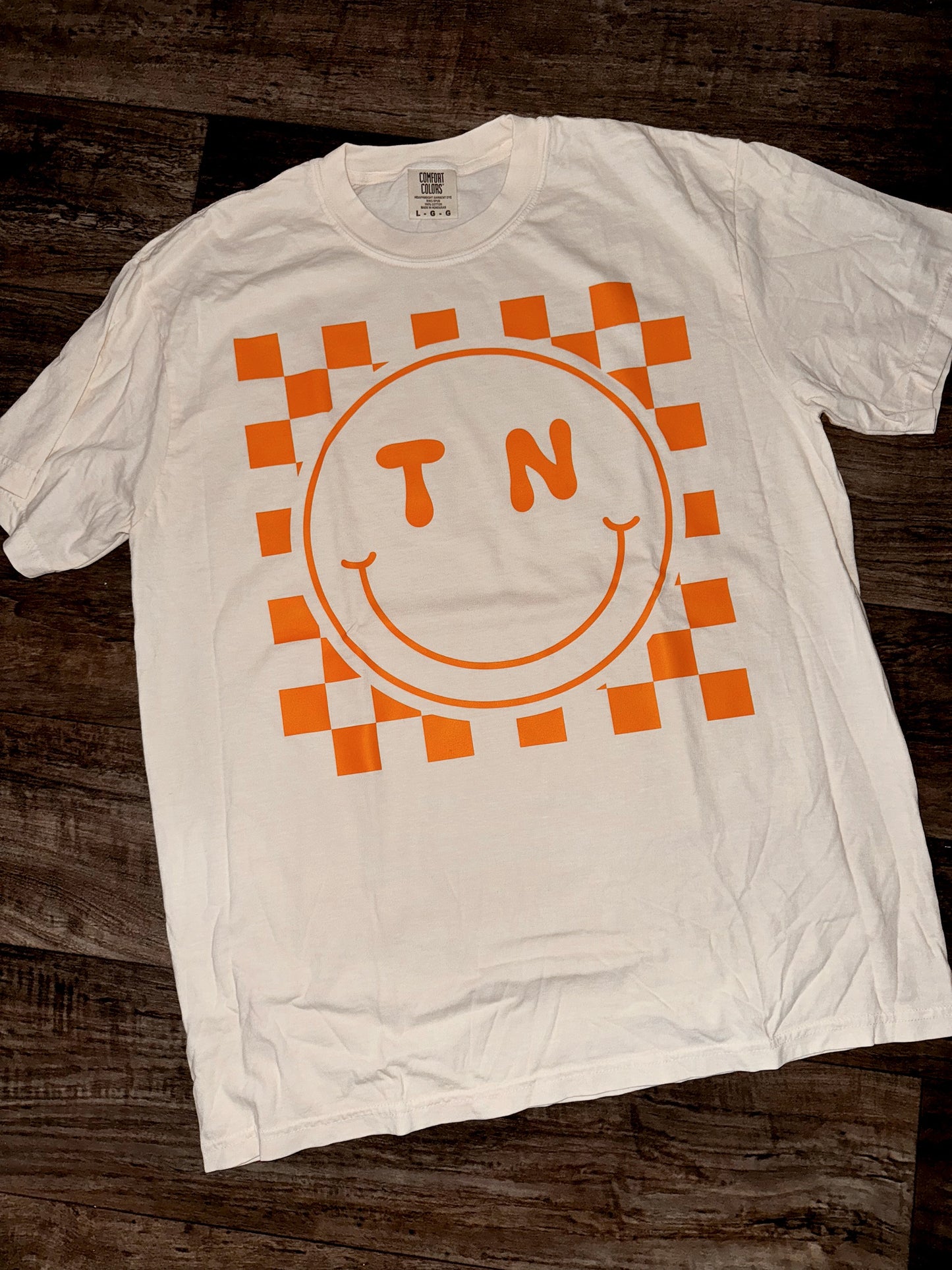 Comfort Colors Graphic TN Smiley Tee