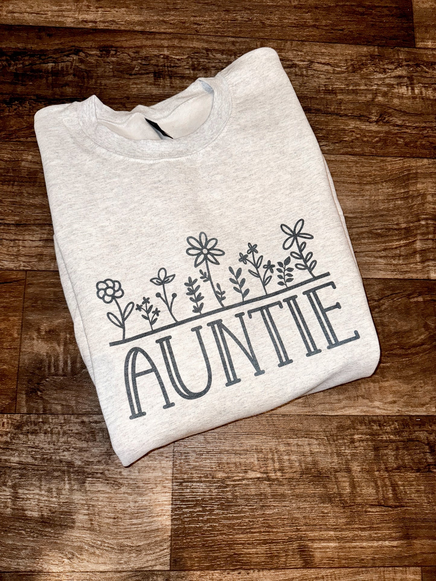 Floral Auntie Crewneck