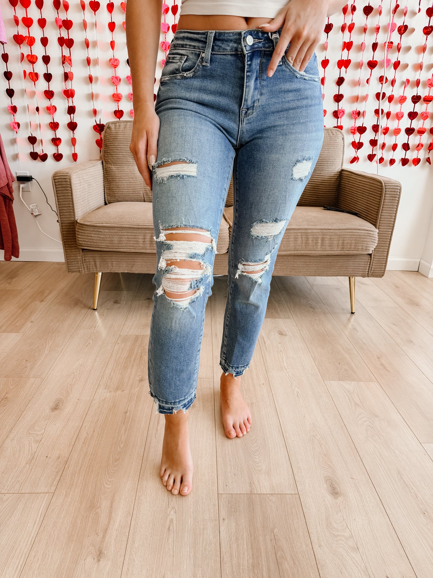 Isabella Mid-Rise Straight Jean - PETRA153