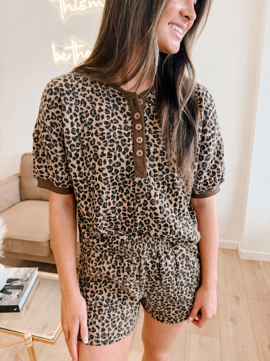 Vintage Leopard Top And Shorts Set