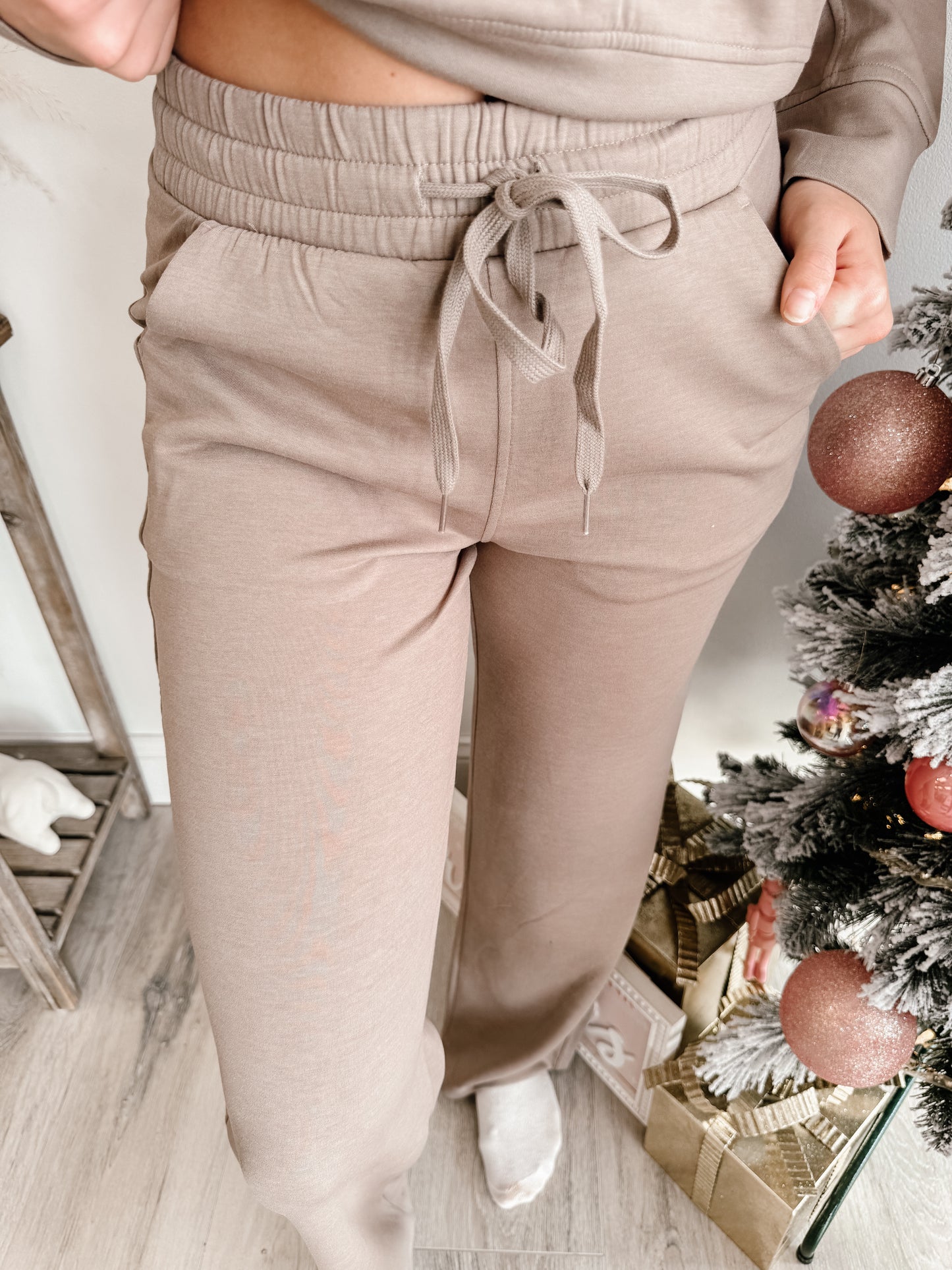 Scuba Drawstring Pants