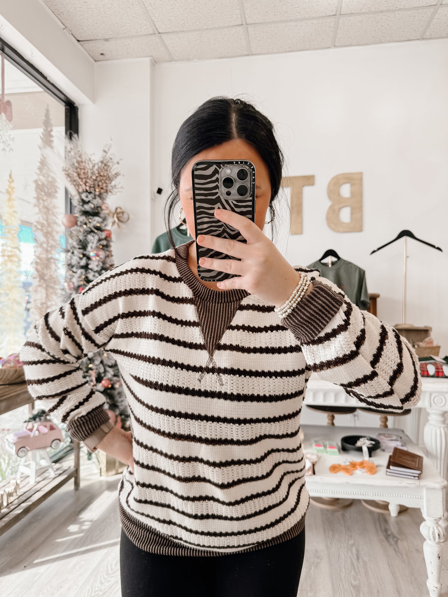 Loose Fit Striped Knit Pullover Sweater