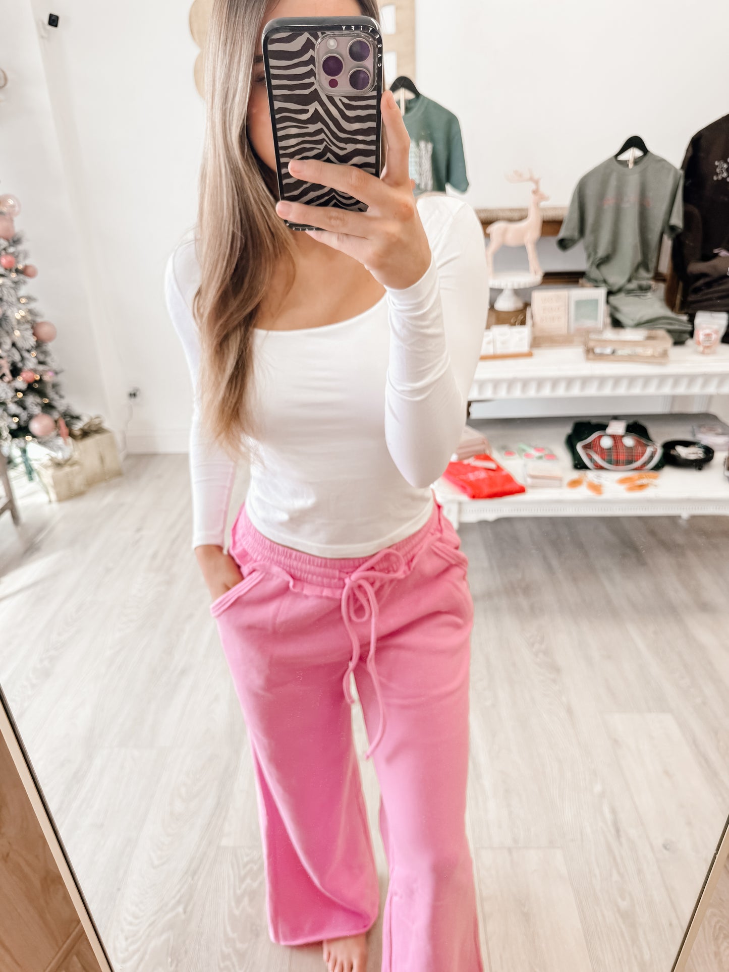 Fleece Exposed Seam Wide Leg Sweatpants (2 Colors)