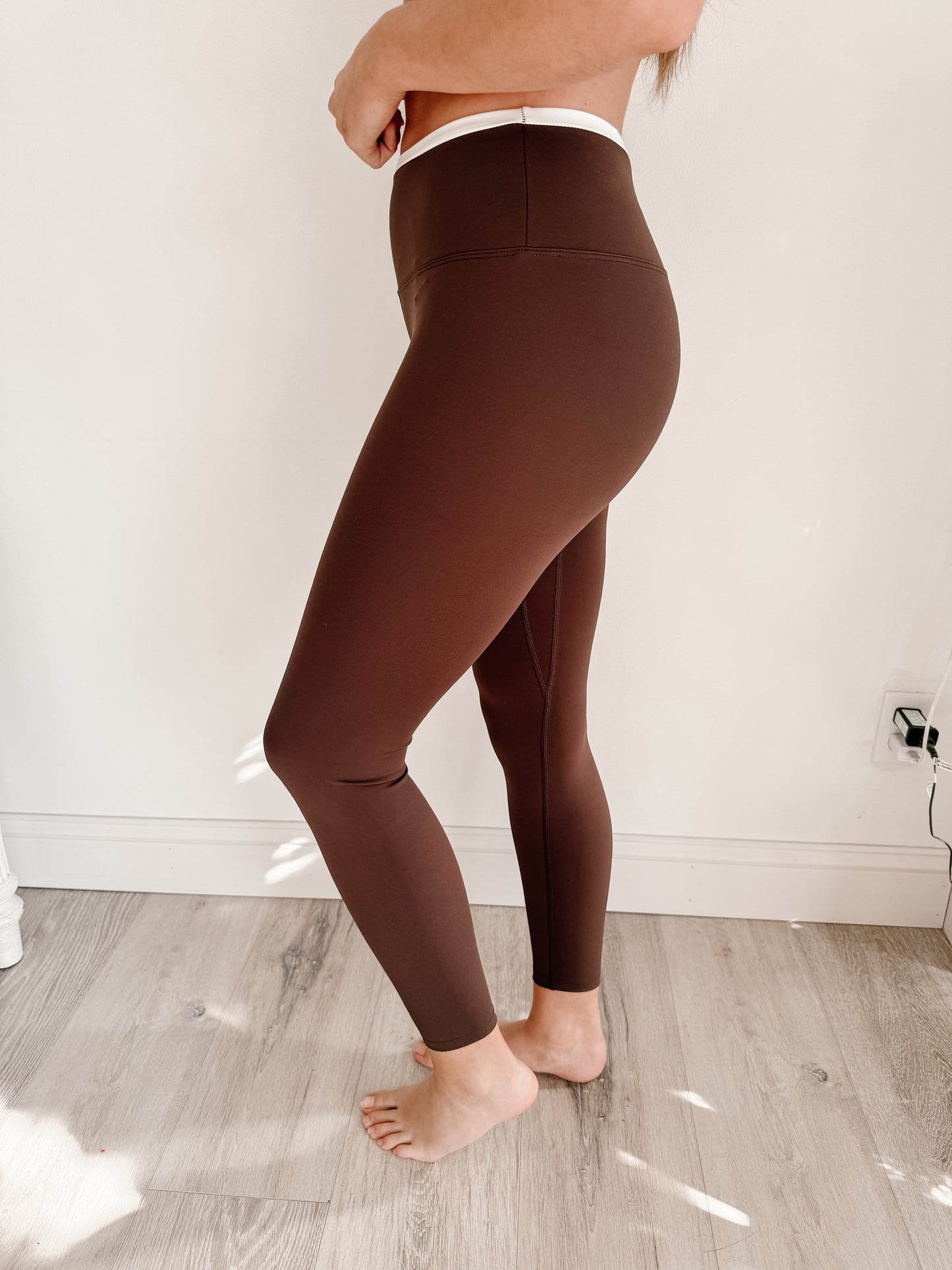 Contrast Binding Legging (BROWN)
