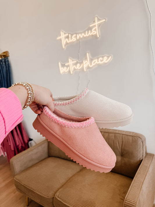 Braid Inspo Slippers (2 colors)