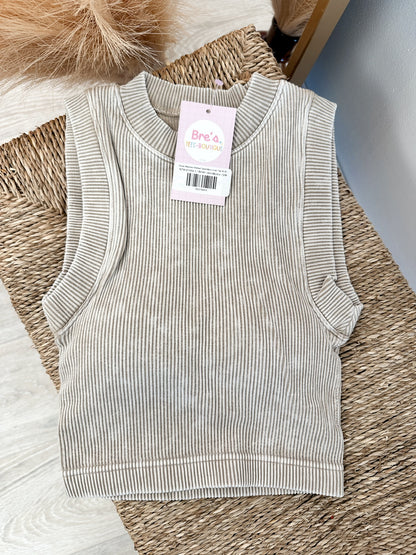 Stone Washed Ribbed Seamless Crop Top W Bra Pad