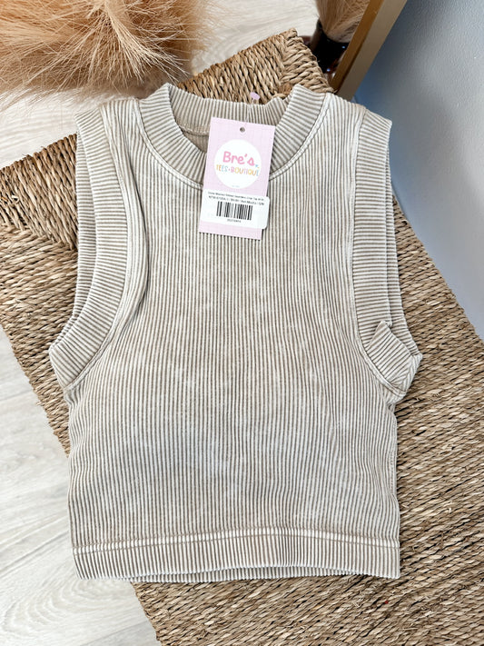 Stone Washed Ribbed Seamless Crop Top W Bra Pad