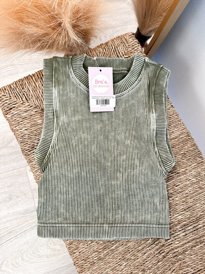 Stone Washed Ribbed Seamless Crop Top W Bra Pad