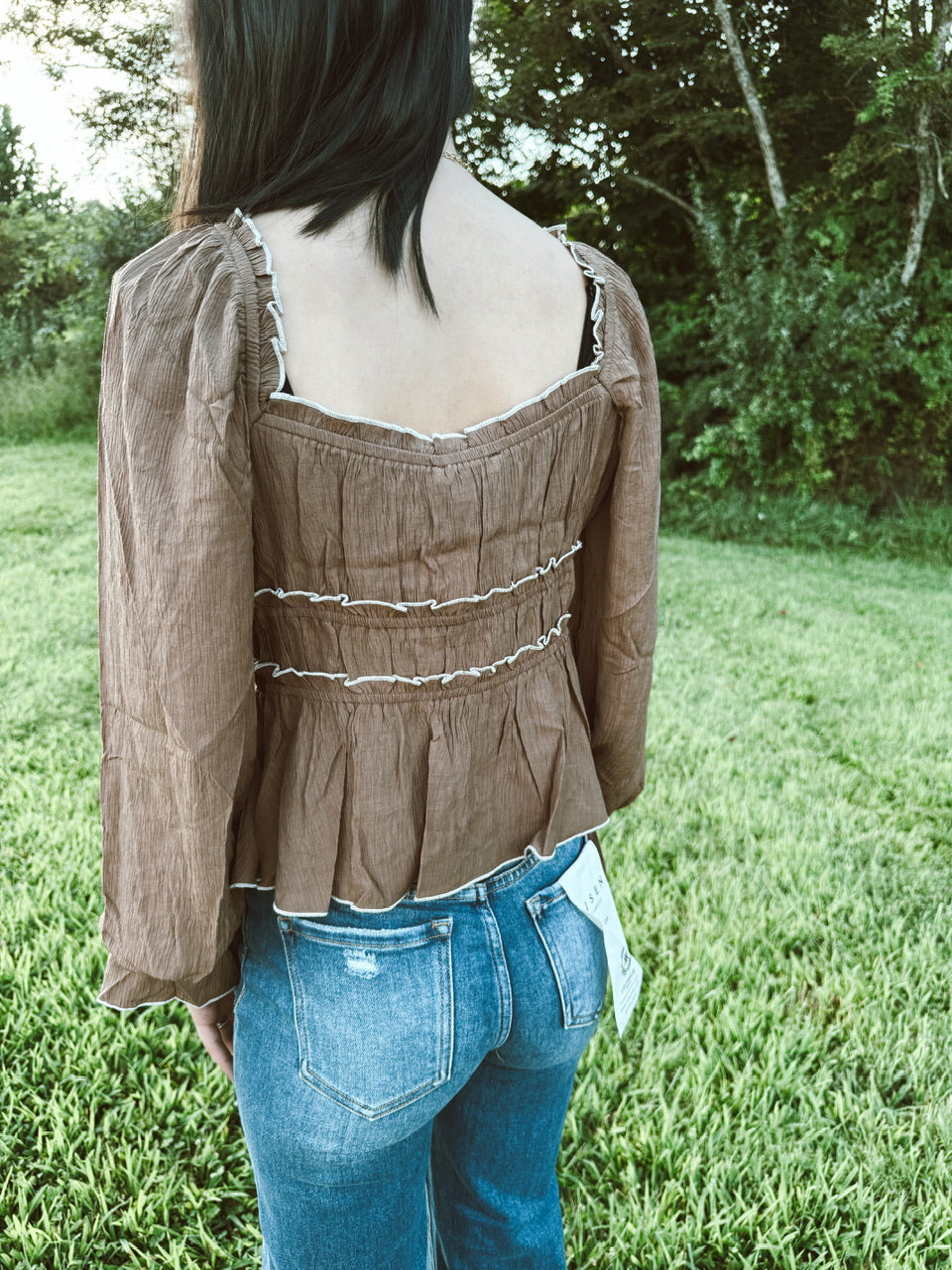Contrast Bow Ruffled Long Sleeve Blouse