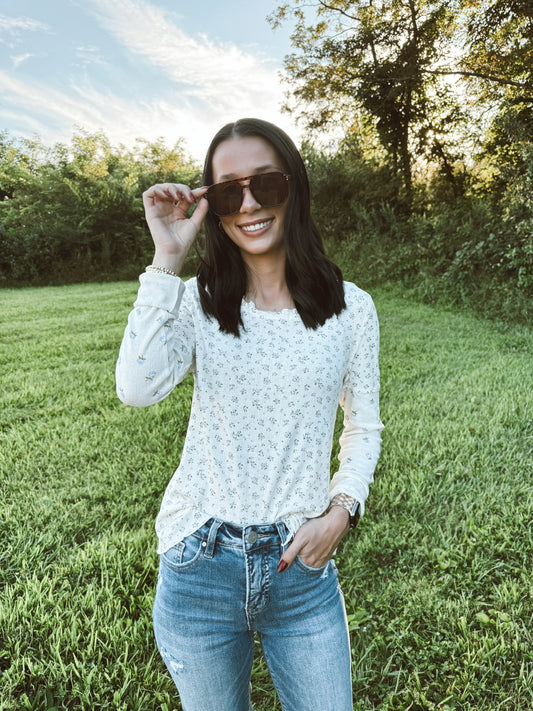 Floral Printed Lettuce Hem Fitted Knit Top
