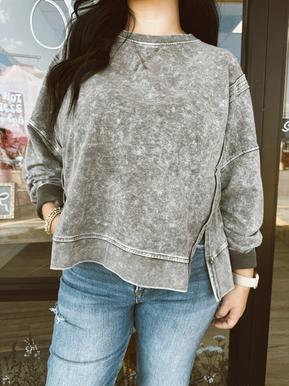 Washed Extended Shoulder Knit Top (S-3XL)
