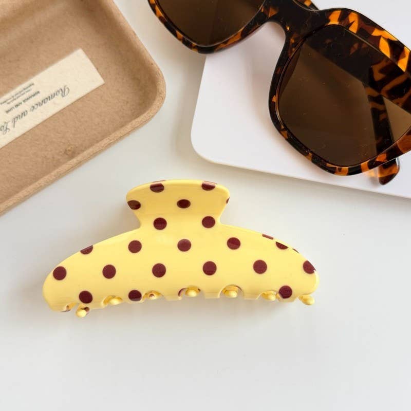 Retro Polka Dot Hair Claw Butter Yellow