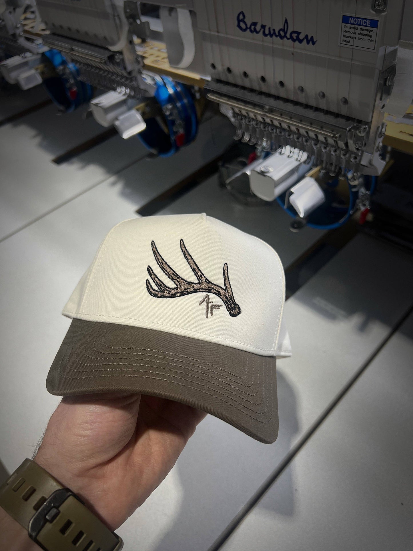 The Antler - Walnut/Cream Hat