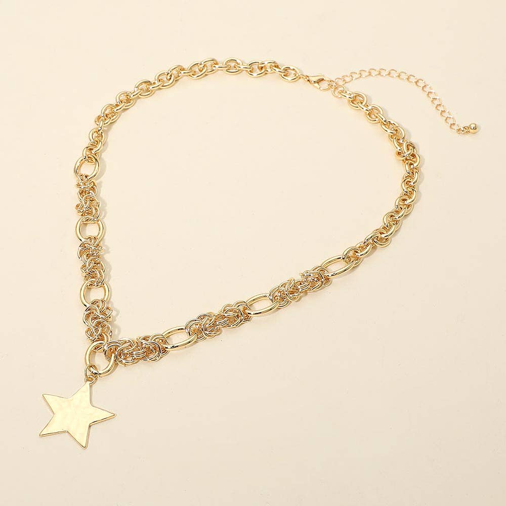 Star Link Chunky Chain Necklace